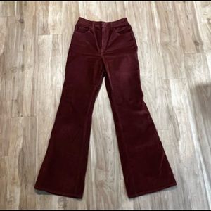 Levi 70s High Rise Corduroy Flare Bottom Woman’s jeans Mahogany- Red
